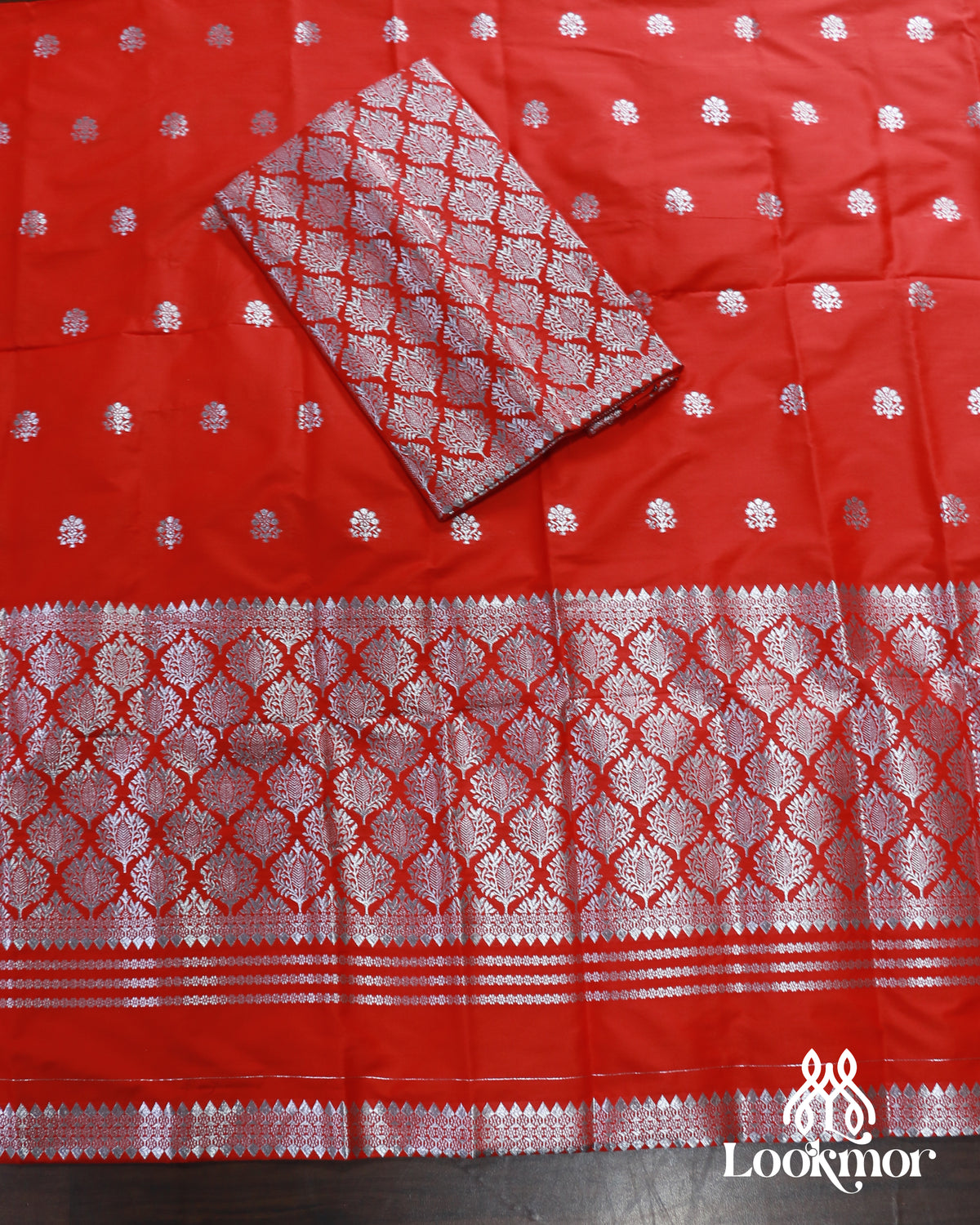 Red Semi Paat Mekhla Chador with Silver Jari – Elegant Assamese Traditional