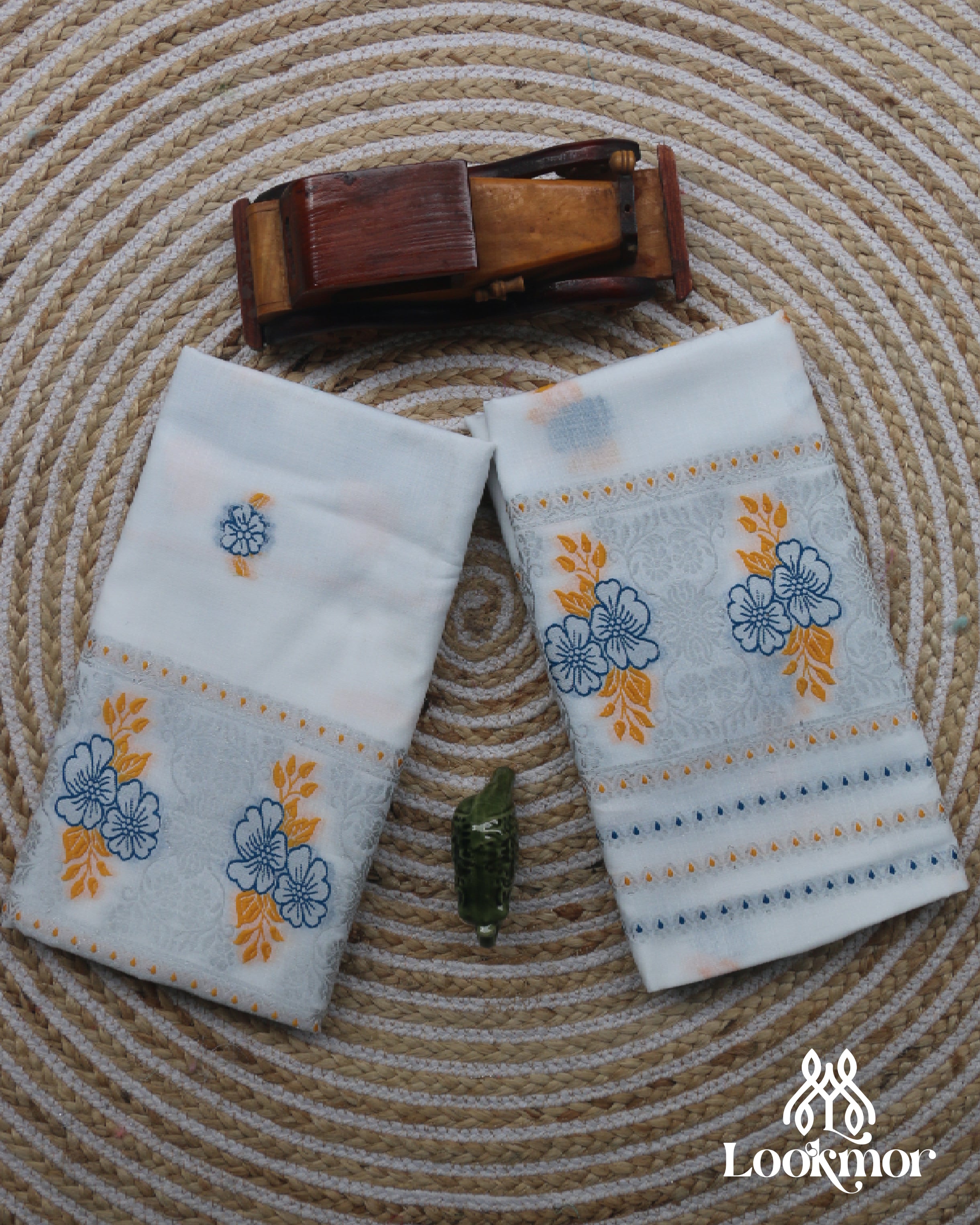 White Kesapaat Paat Set Mekhela Sador