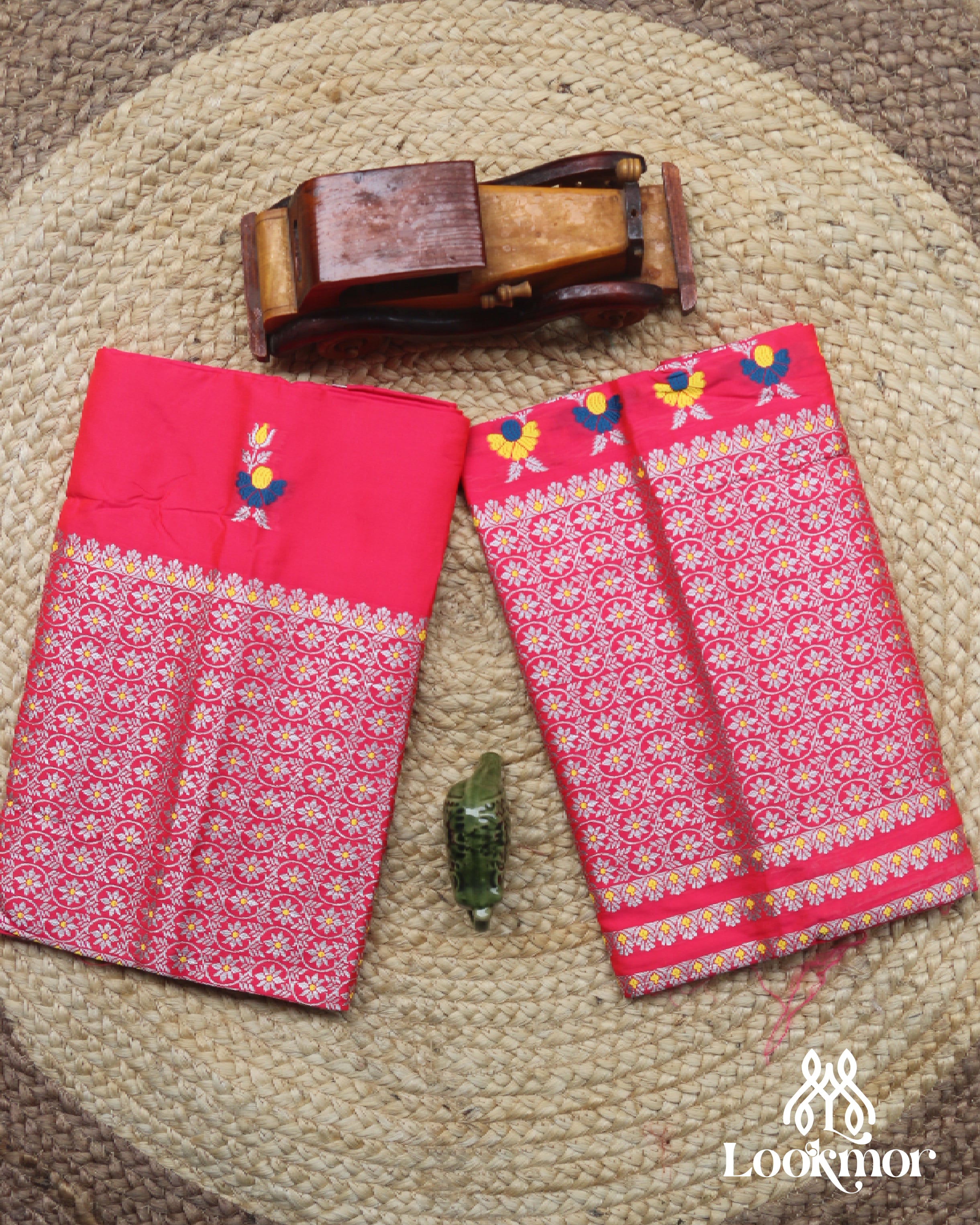 Red Premium Semi paat Set Mekhela Sador