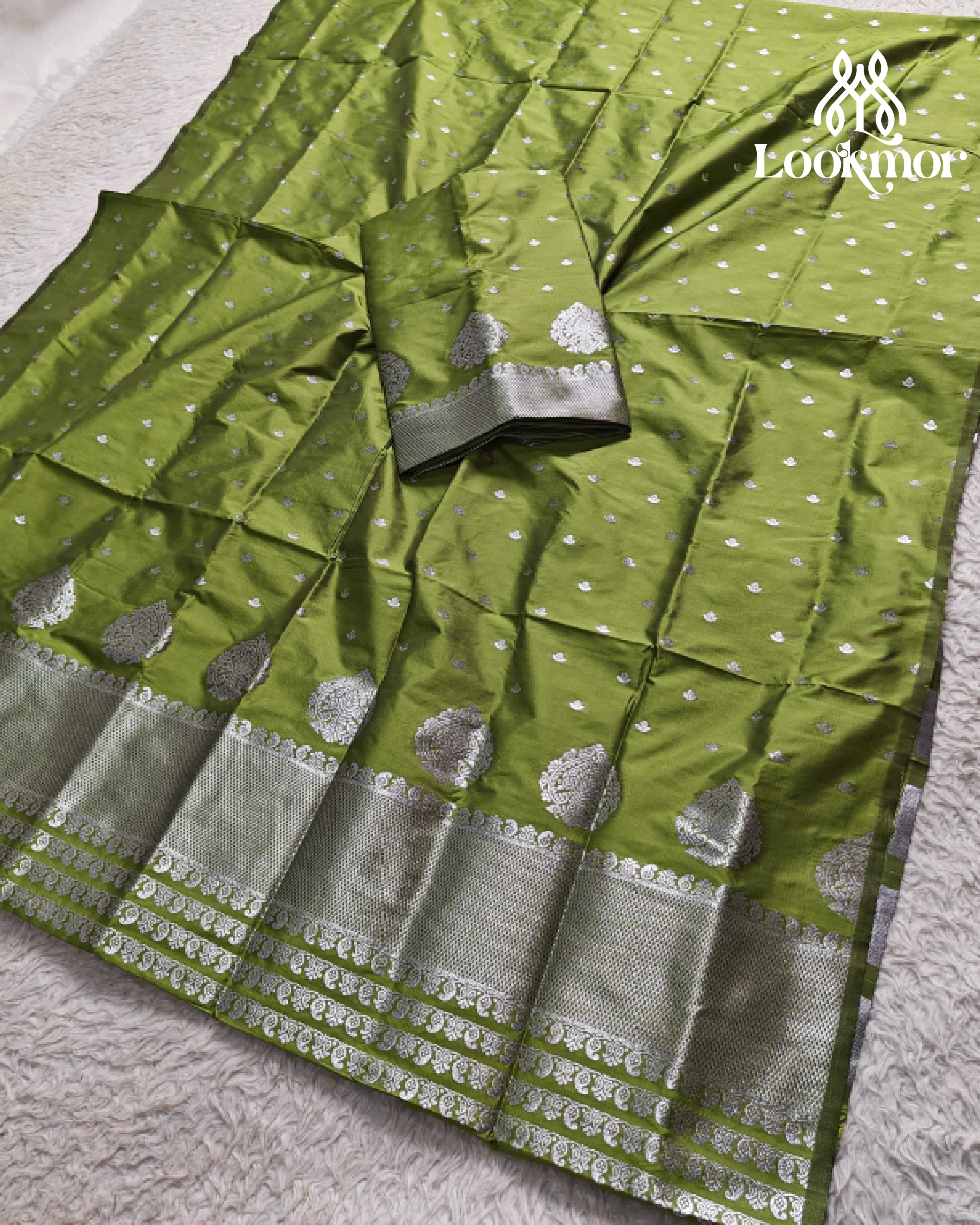 Mehandi Super Semi Paat Set Mekhela Sador