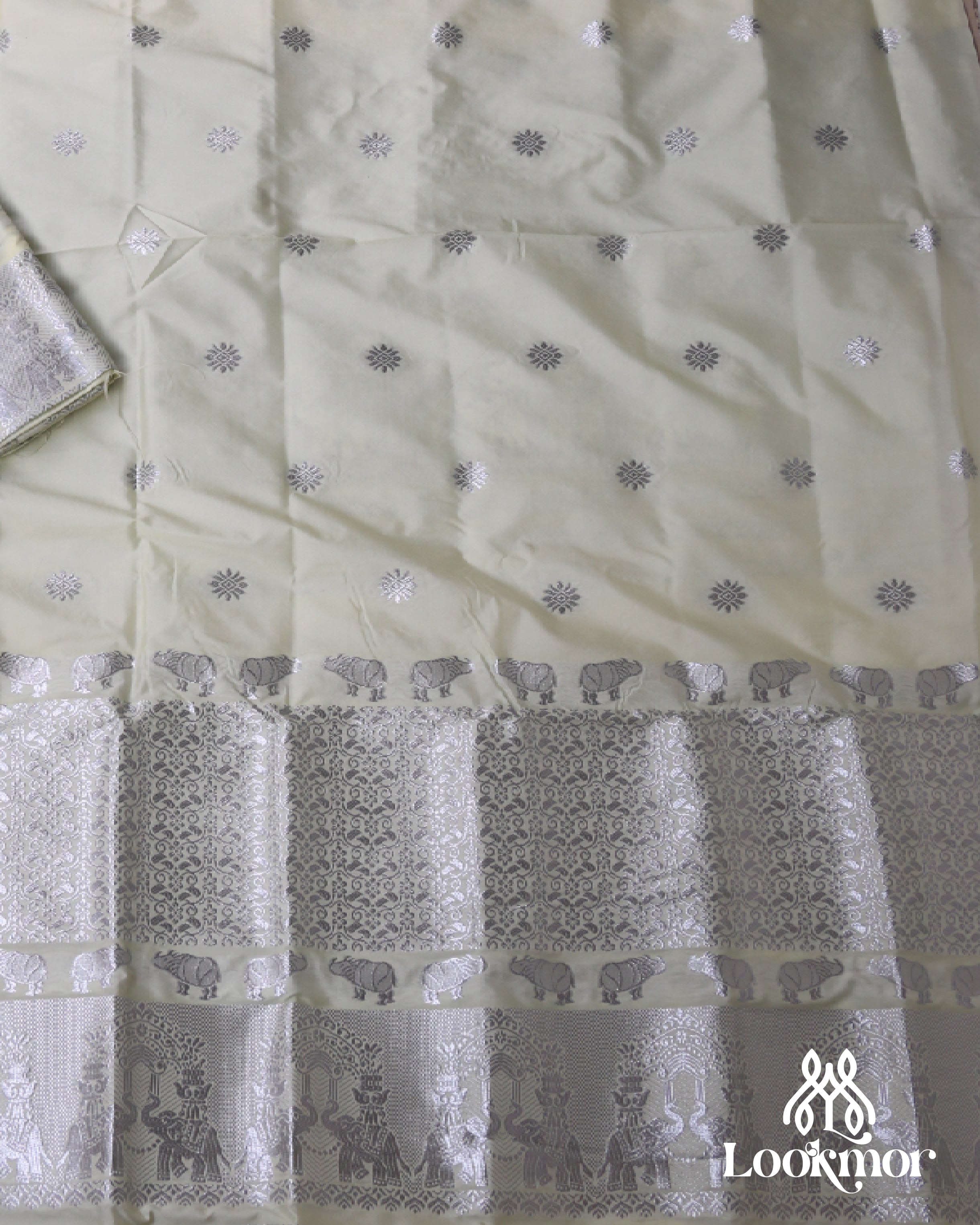Light Yellow Silver Jari Super Semi Paat Set Mekhela Sador