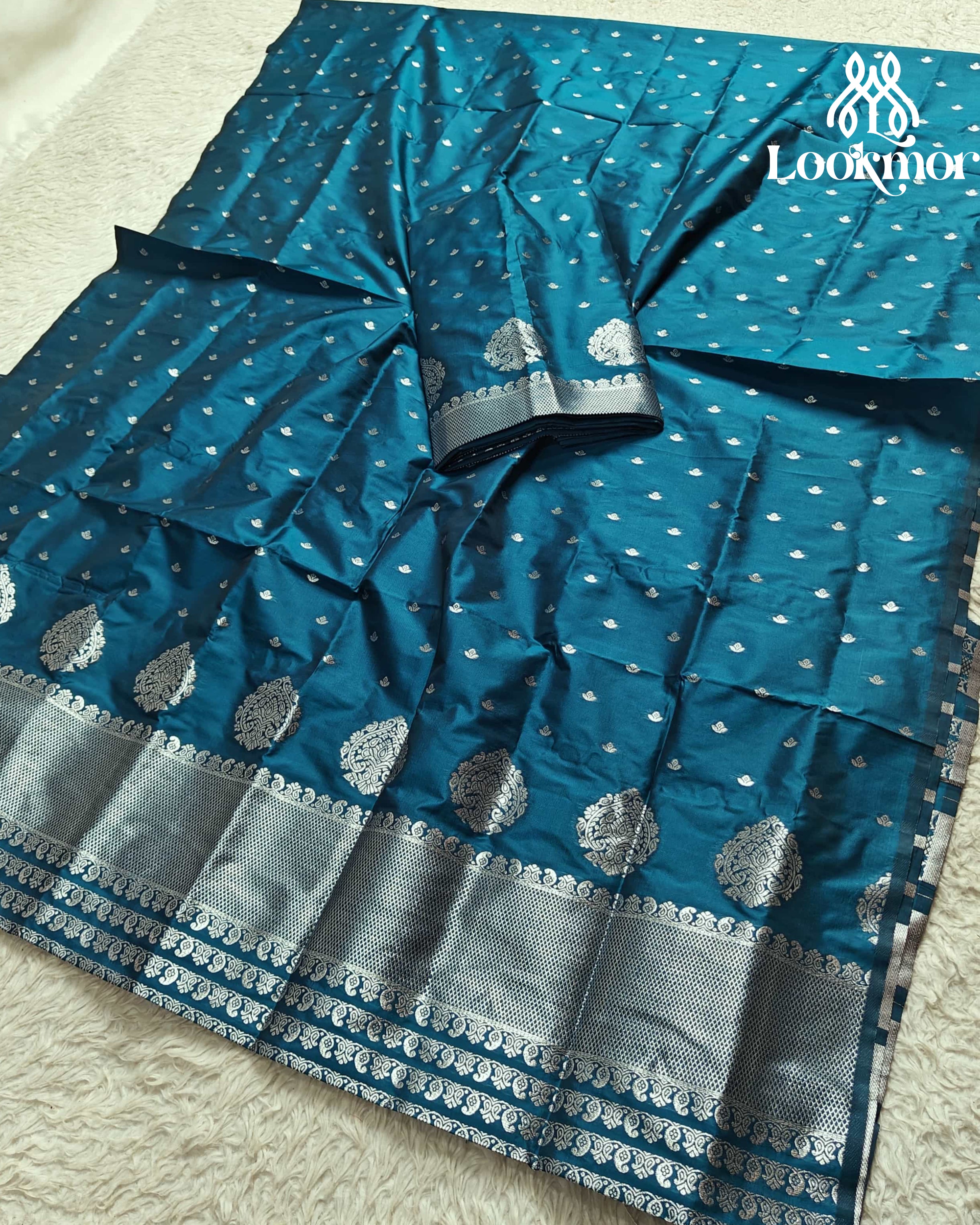 Blue Silver Jari Super Semi Paat Set Mekhela Sador